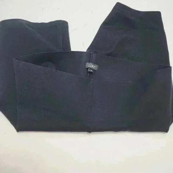 Loft Womens Black Stretch Legging Shorts Size M - Picture 4 of 6